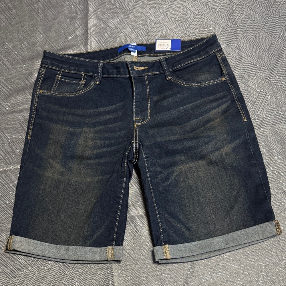 Apt. 9 Dark Wash Denim Mid Rise Bermuda Shorts NWT
